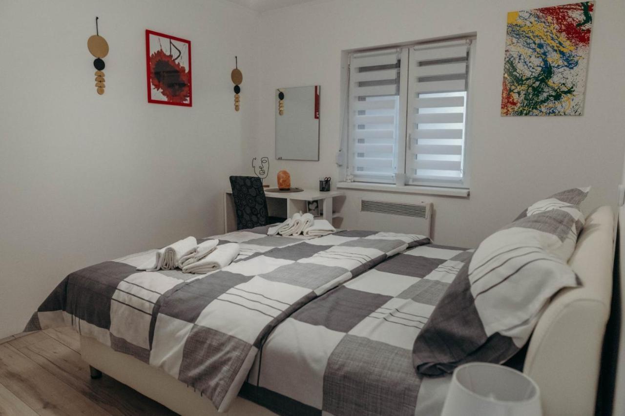 Holy Apartment Dakovo Ngoại thất bức ảnh